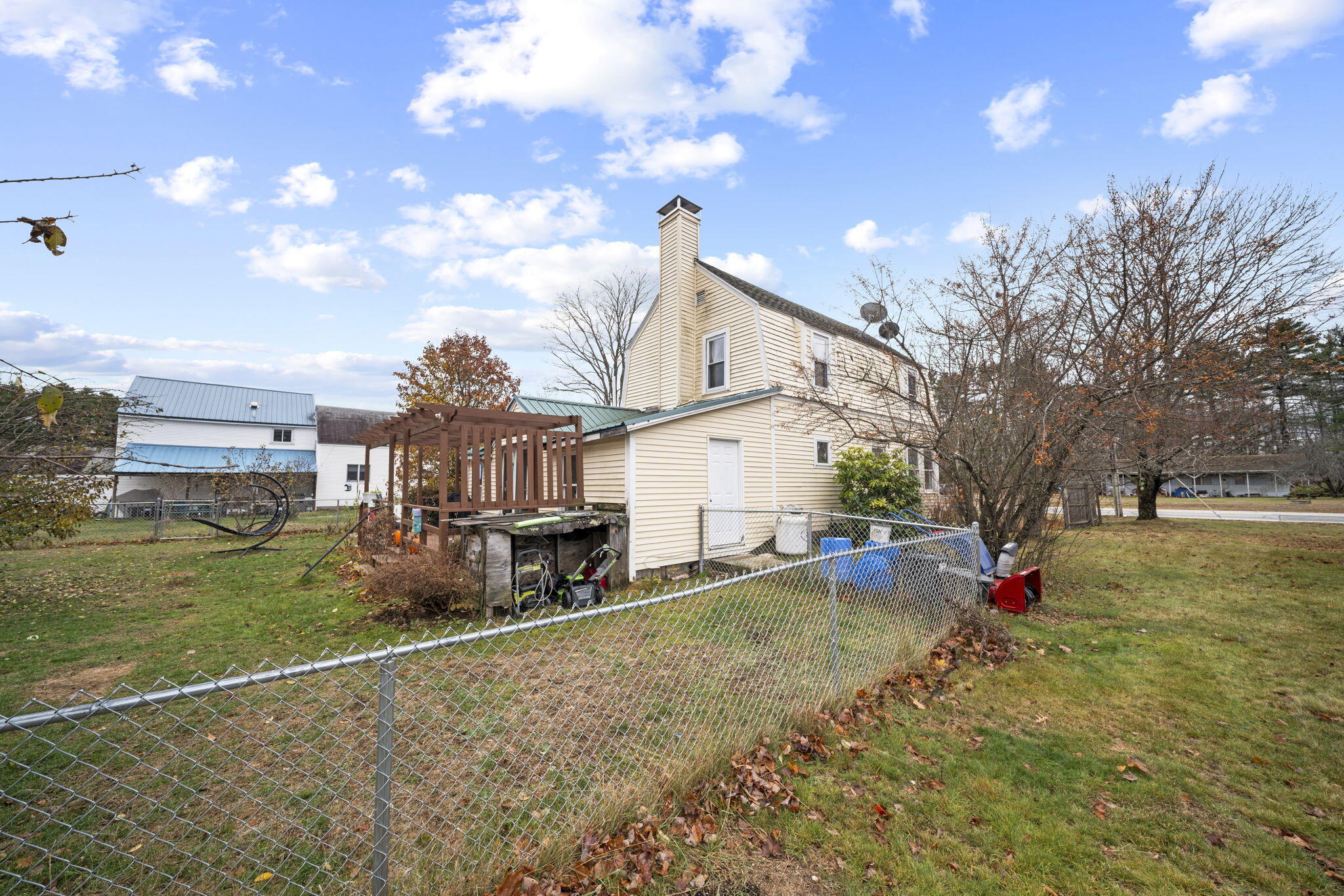 1097 Pequawket Trail Standish ME 04085