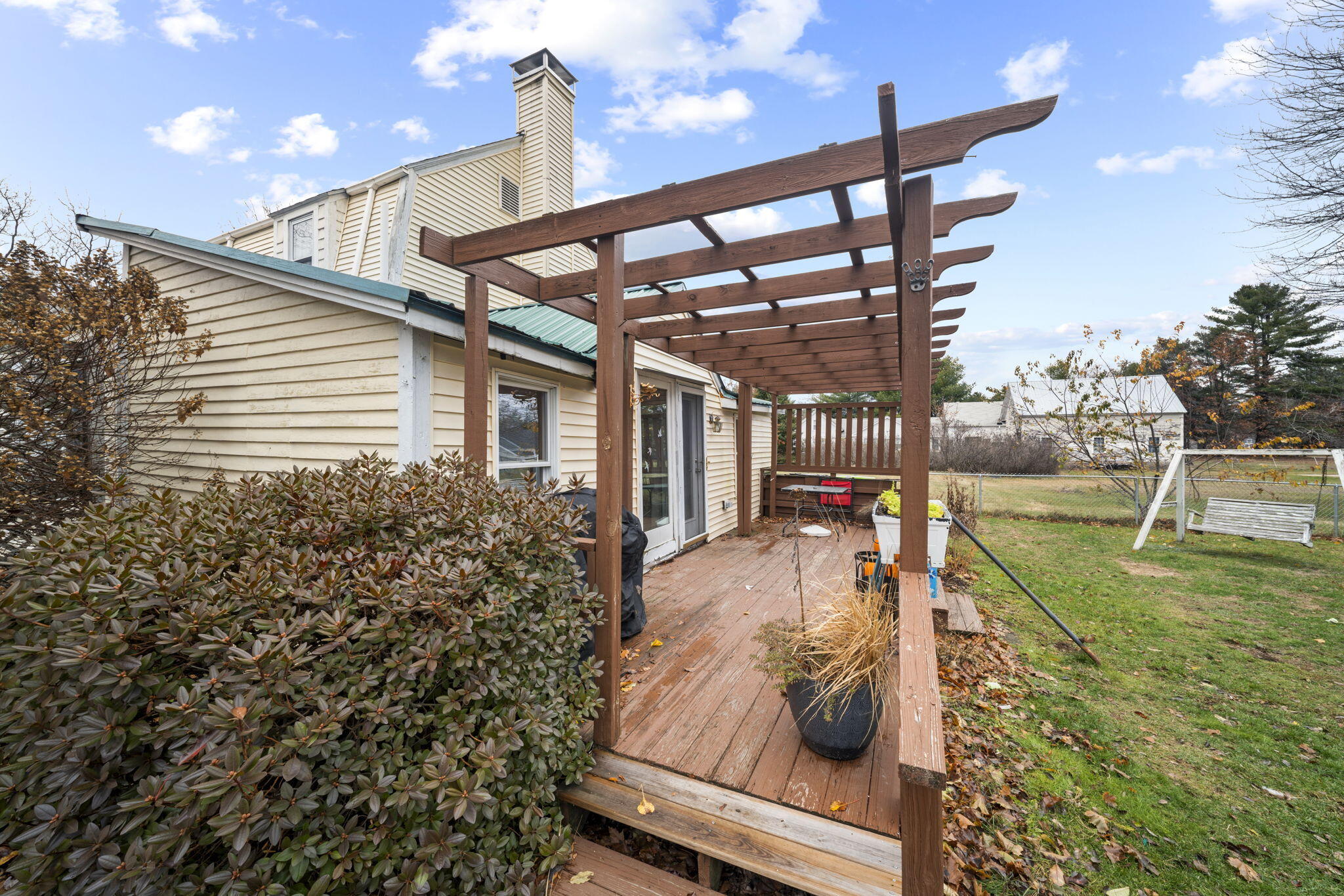 1097 Pequawket Trail Standish ME 04085