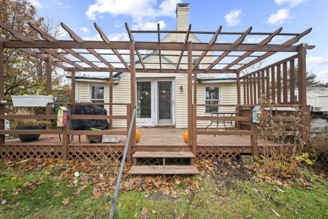 1097 Pequawket Trail Standish ME 04085