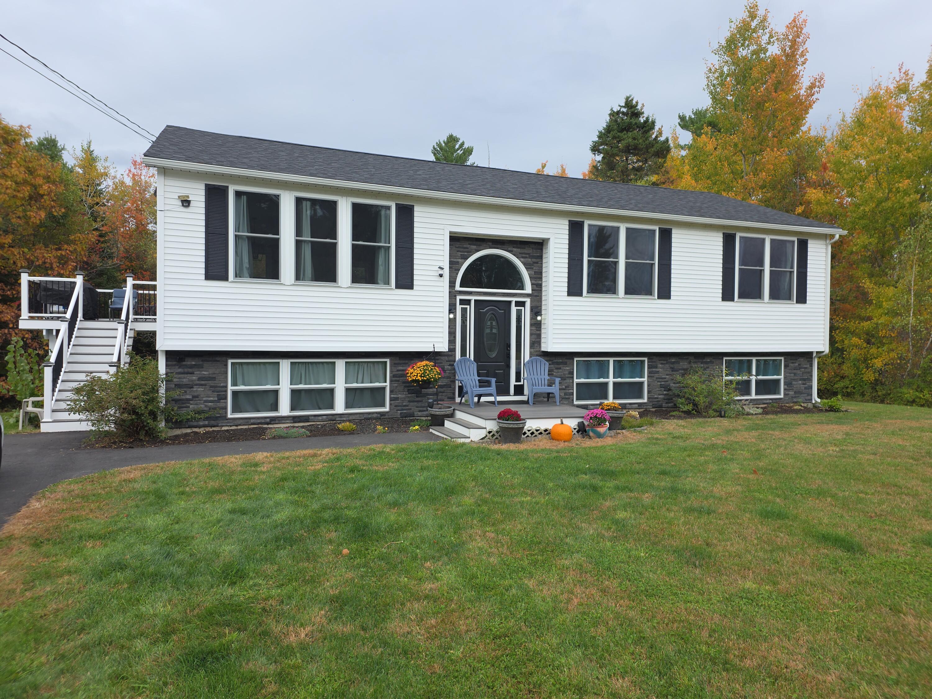 10 Kelliher Street Glenburn ME 04401