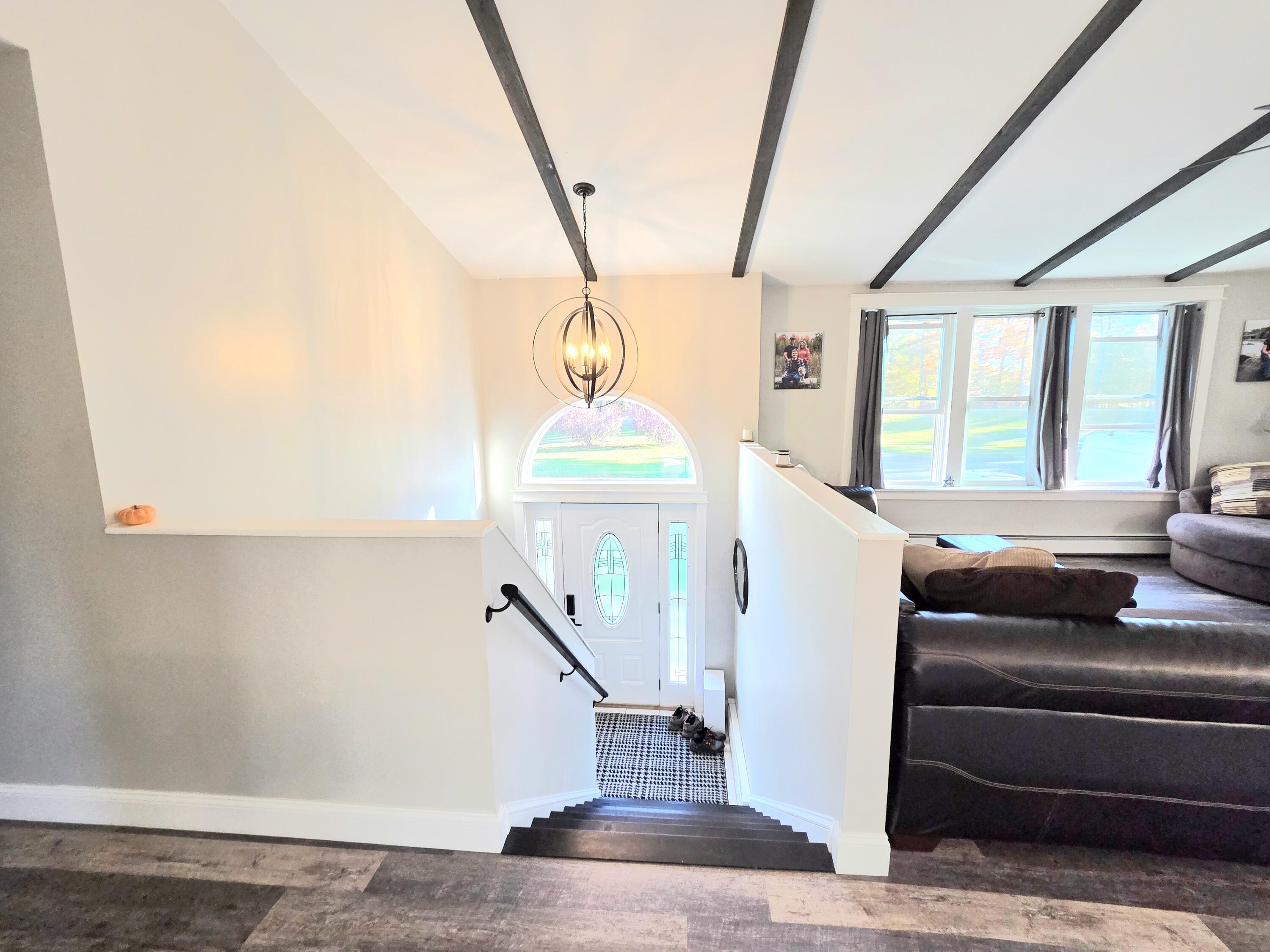 10 Kelliher Street Glenburn ME 04401