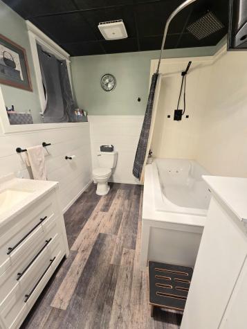 10 Kelliher Street Glenburn ME 04401