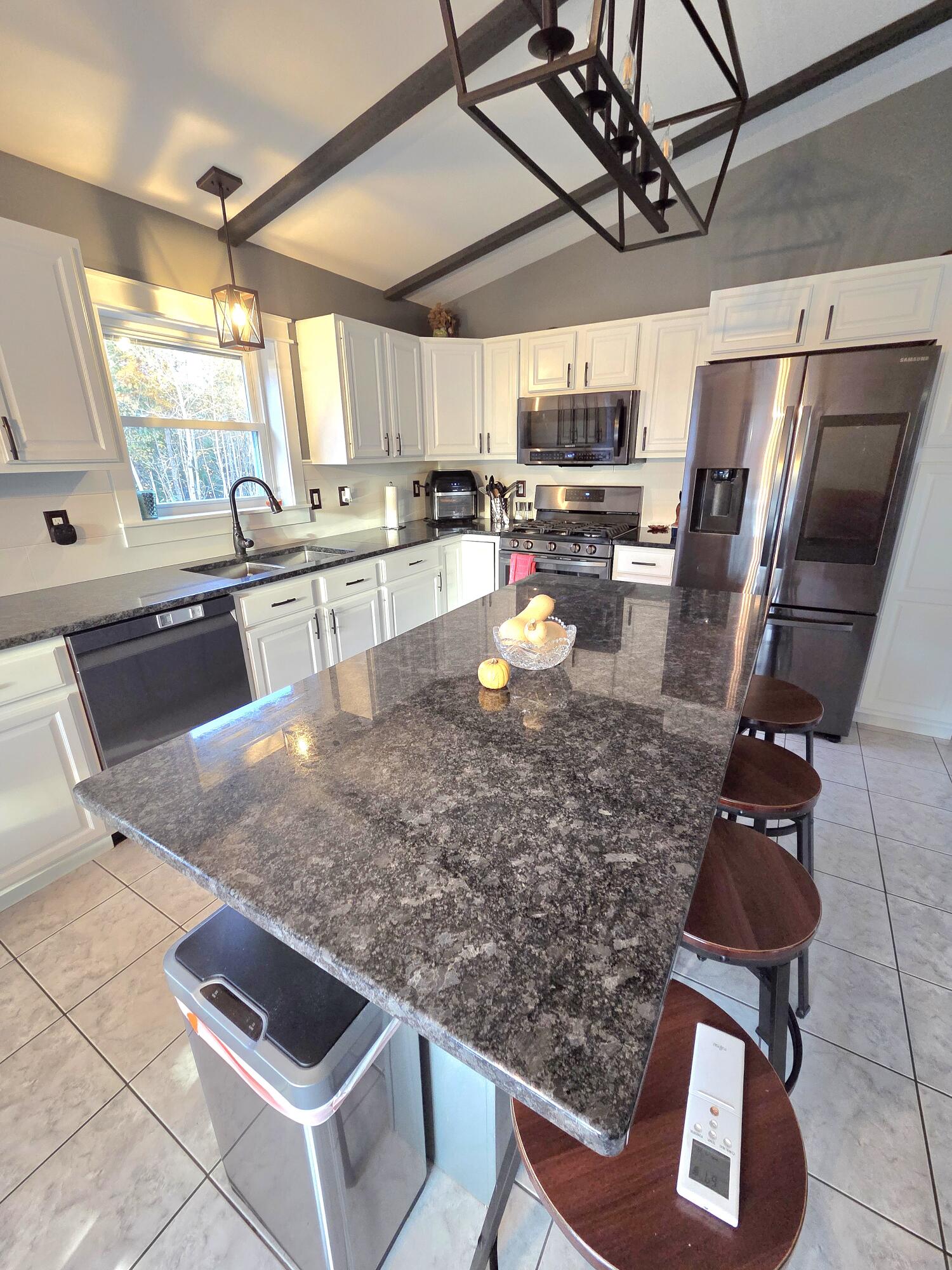 10 Kelliher Street Glenburn ME 04401