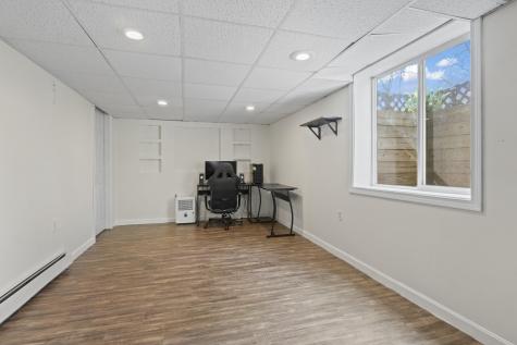 42 Kent Street Sanford ME 04073