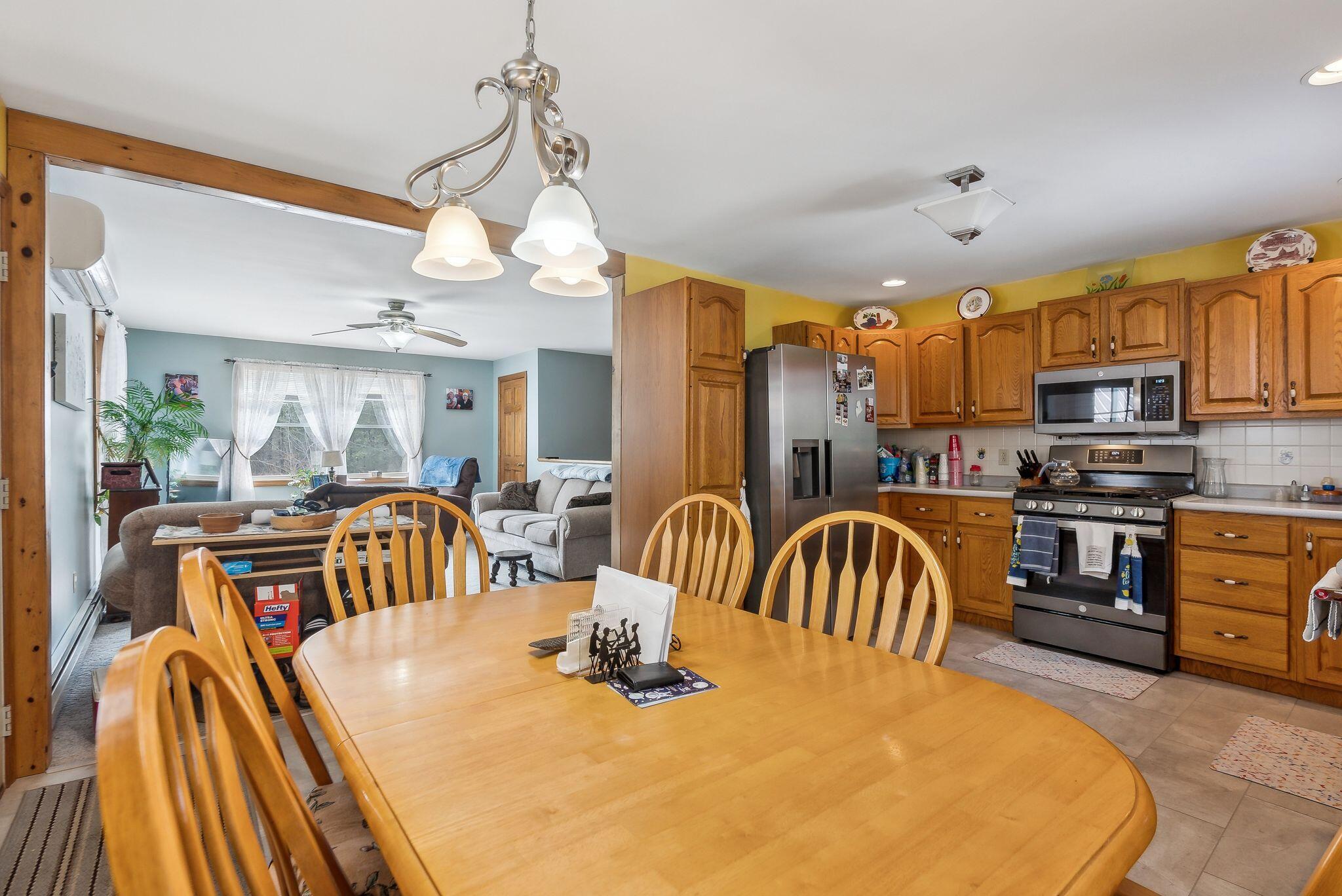 20 Pitt Road Windsor ME 04363