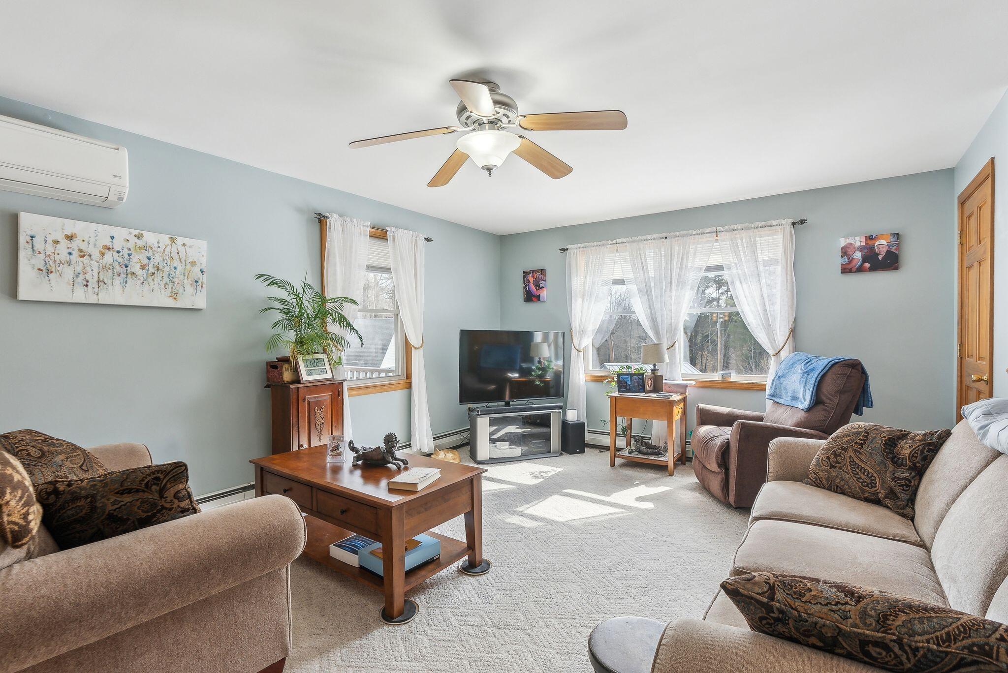 20 Pitt Road Windsor ME 04363