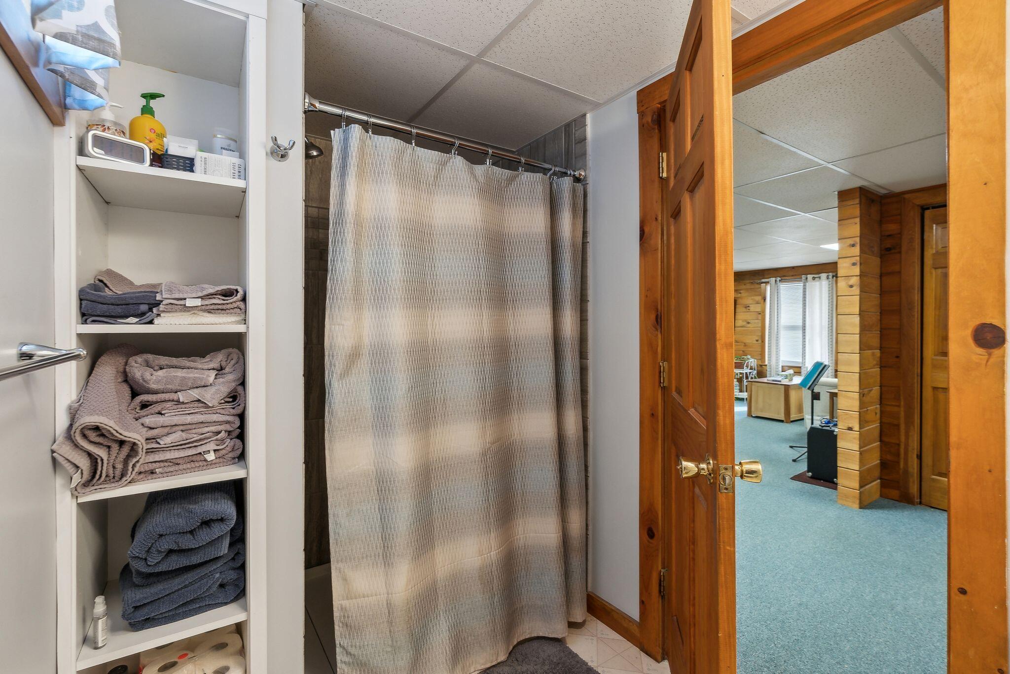 20 Pitt Road Windsor ME 04363