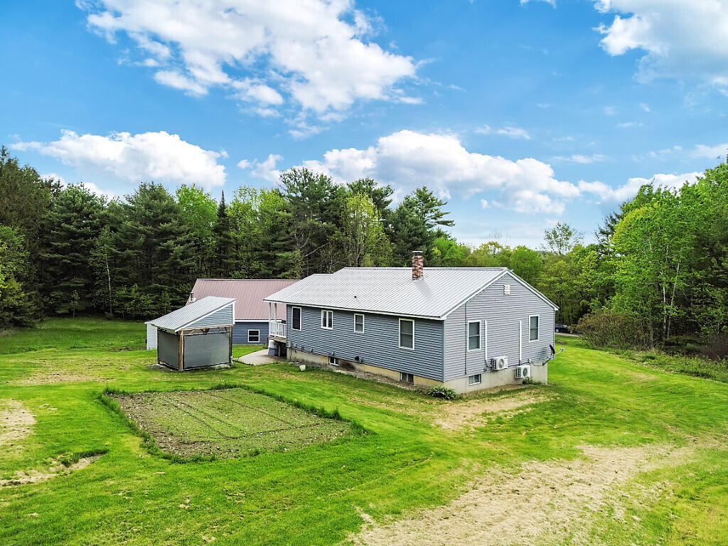 20 Pitt Road Windsor ME 04363