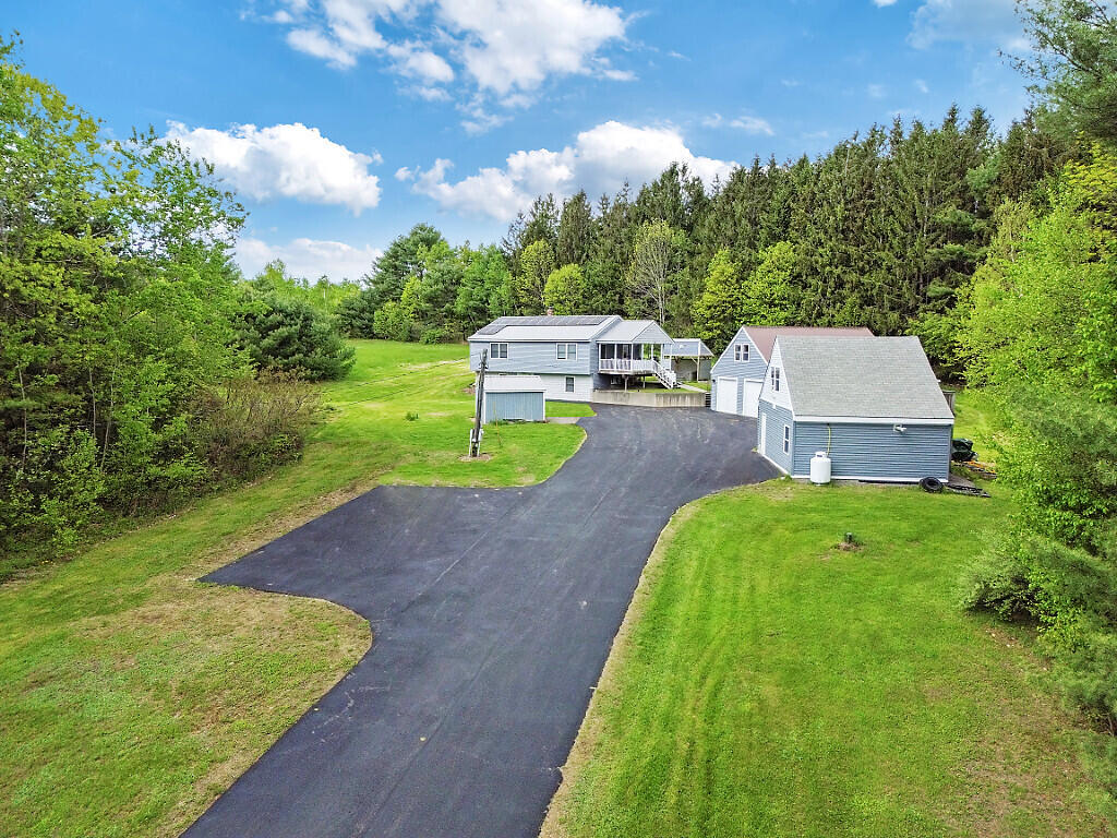 20 Pitt Road Windsor ME 04363