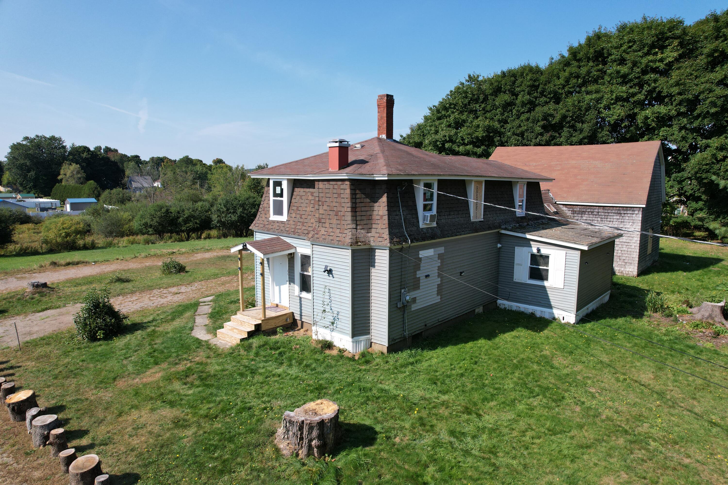 97 Downes Street Calais ME 04619