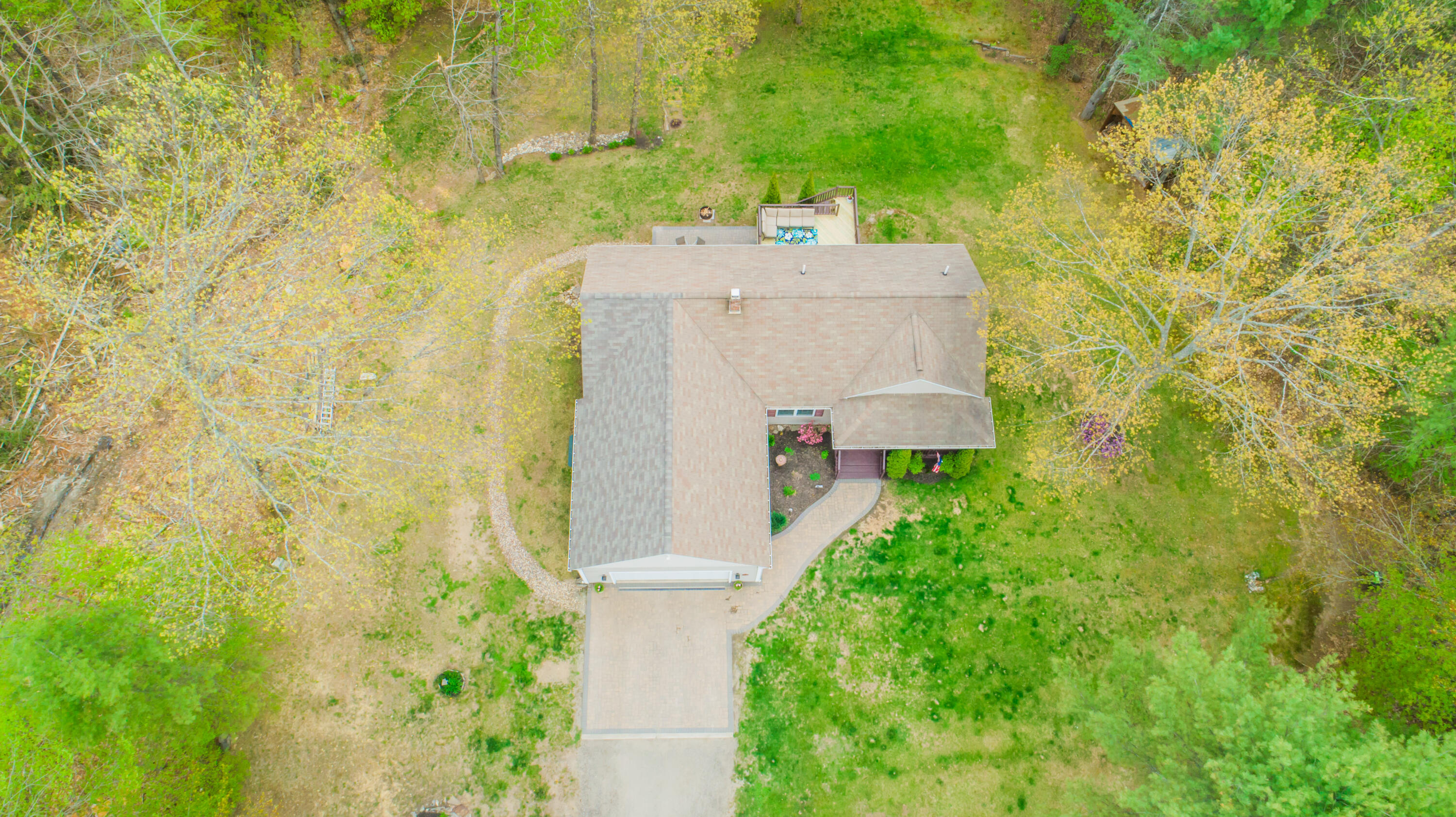 42 Whispering Pines Lane Monmouth ME 04259