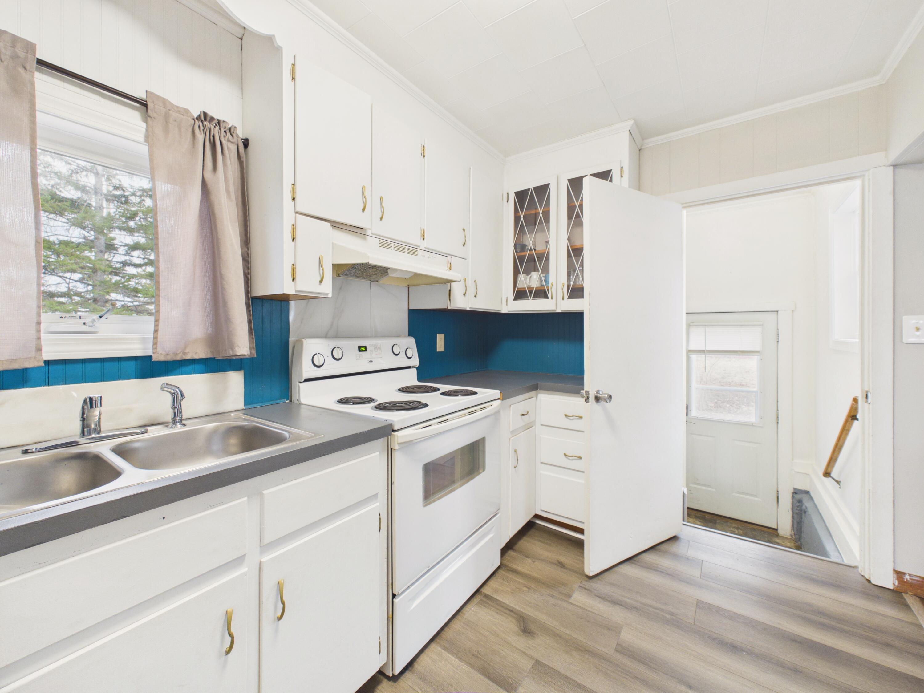 15 Glendale Road Caribou ME 04736
