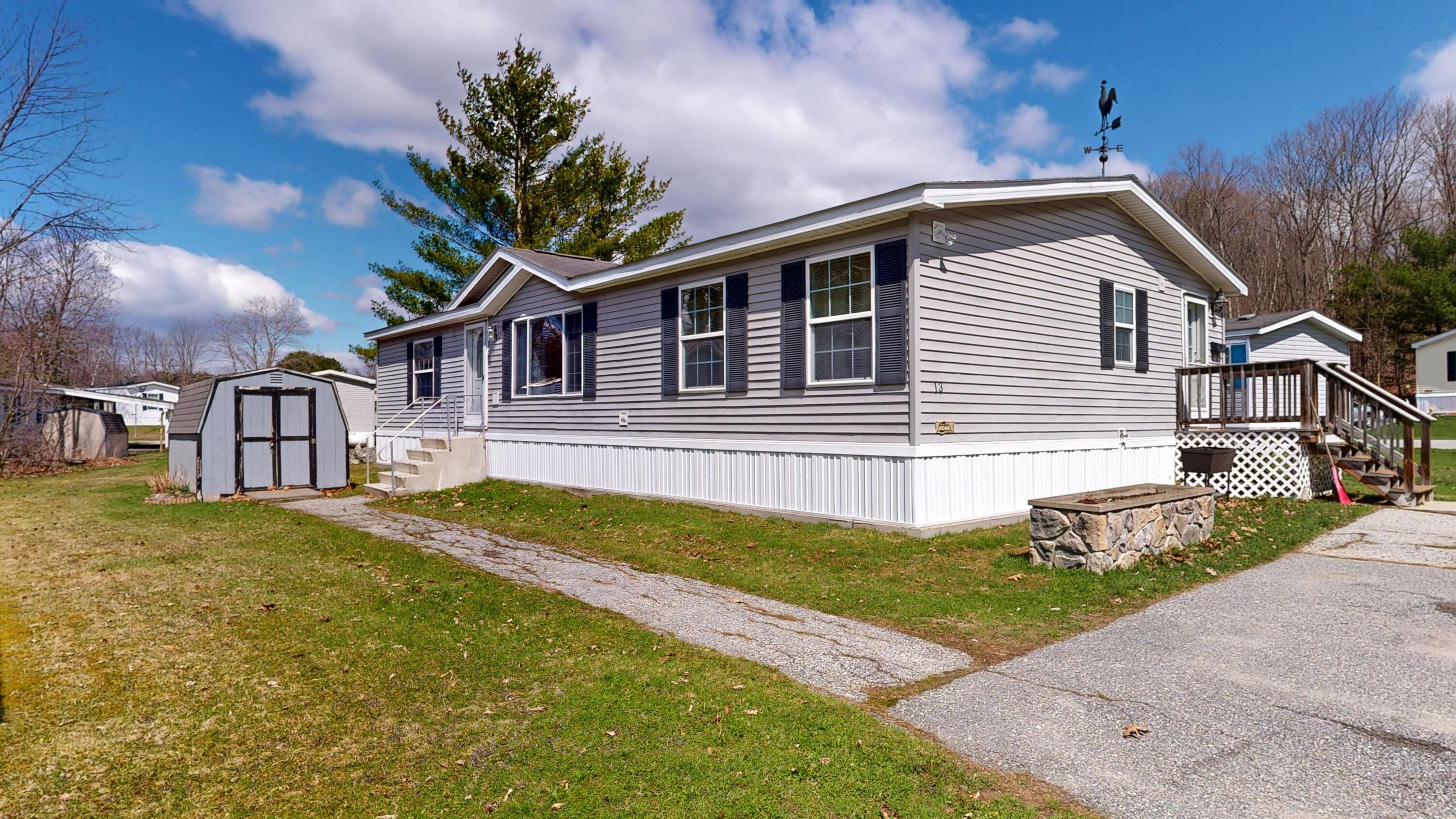 13 Evergreen Road Lewiston ME 04240