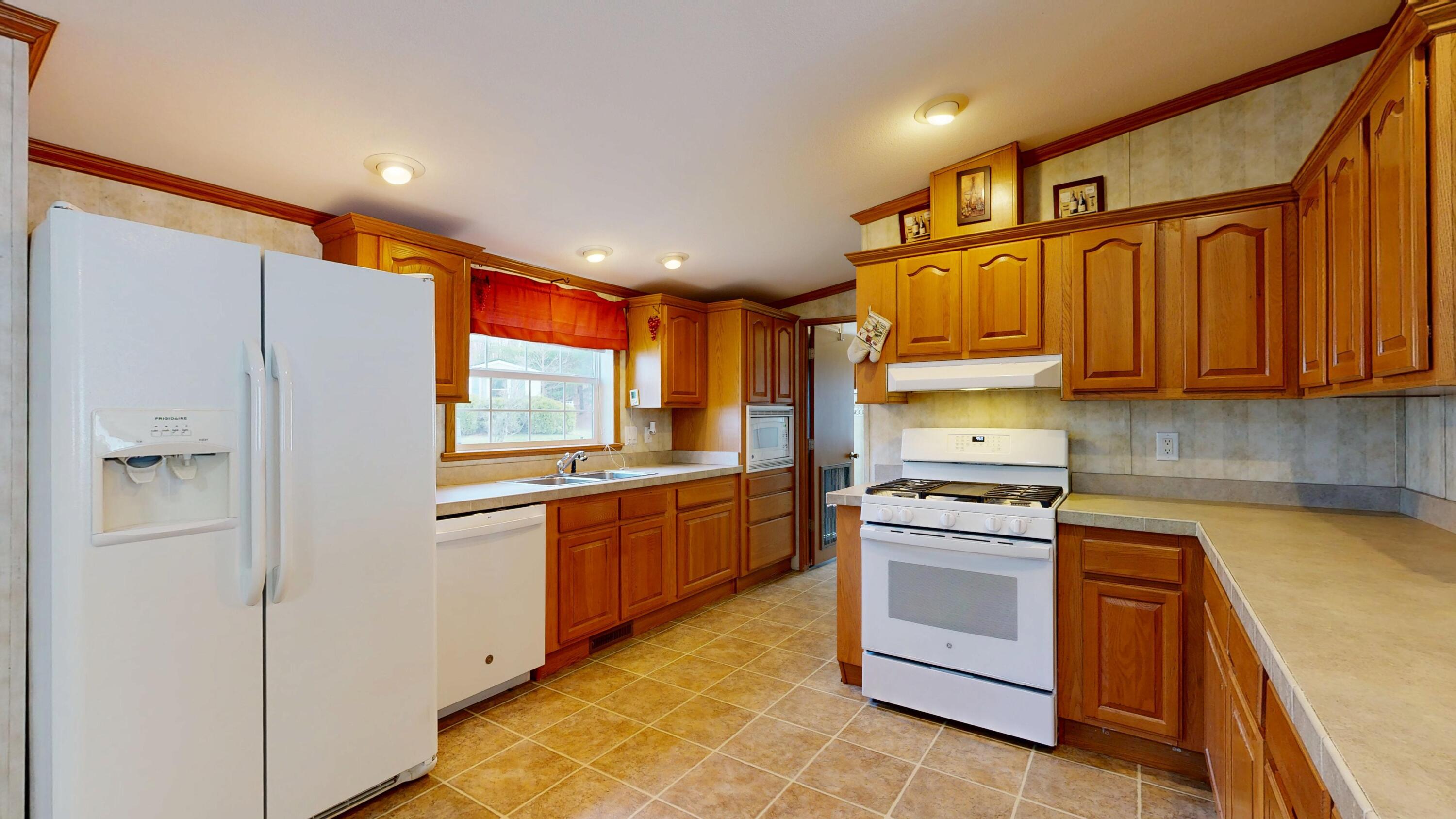 13 Evergreen Road Lewiston ME 04240