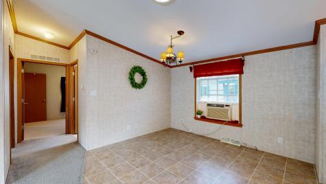 13 Evergreen Road Lewiston ME 04240