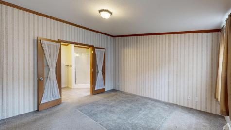 13 Evergreen Road Lewiston ME 04240