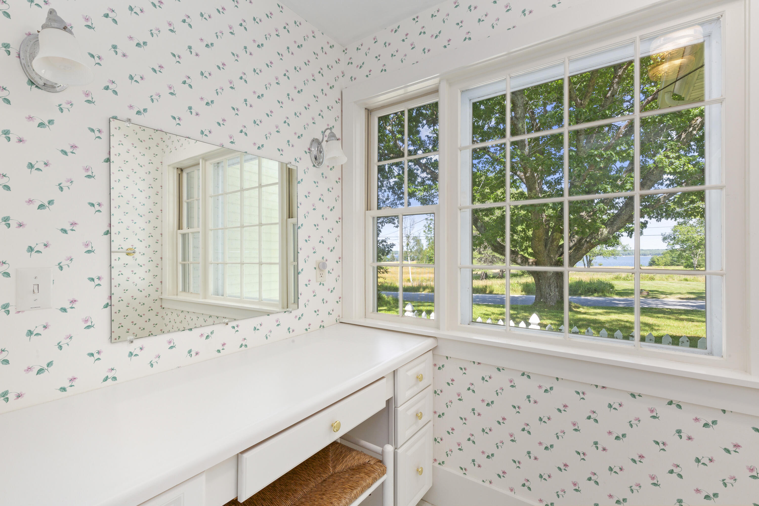 1505-1 Newbury Neck Road Surry ME 04684