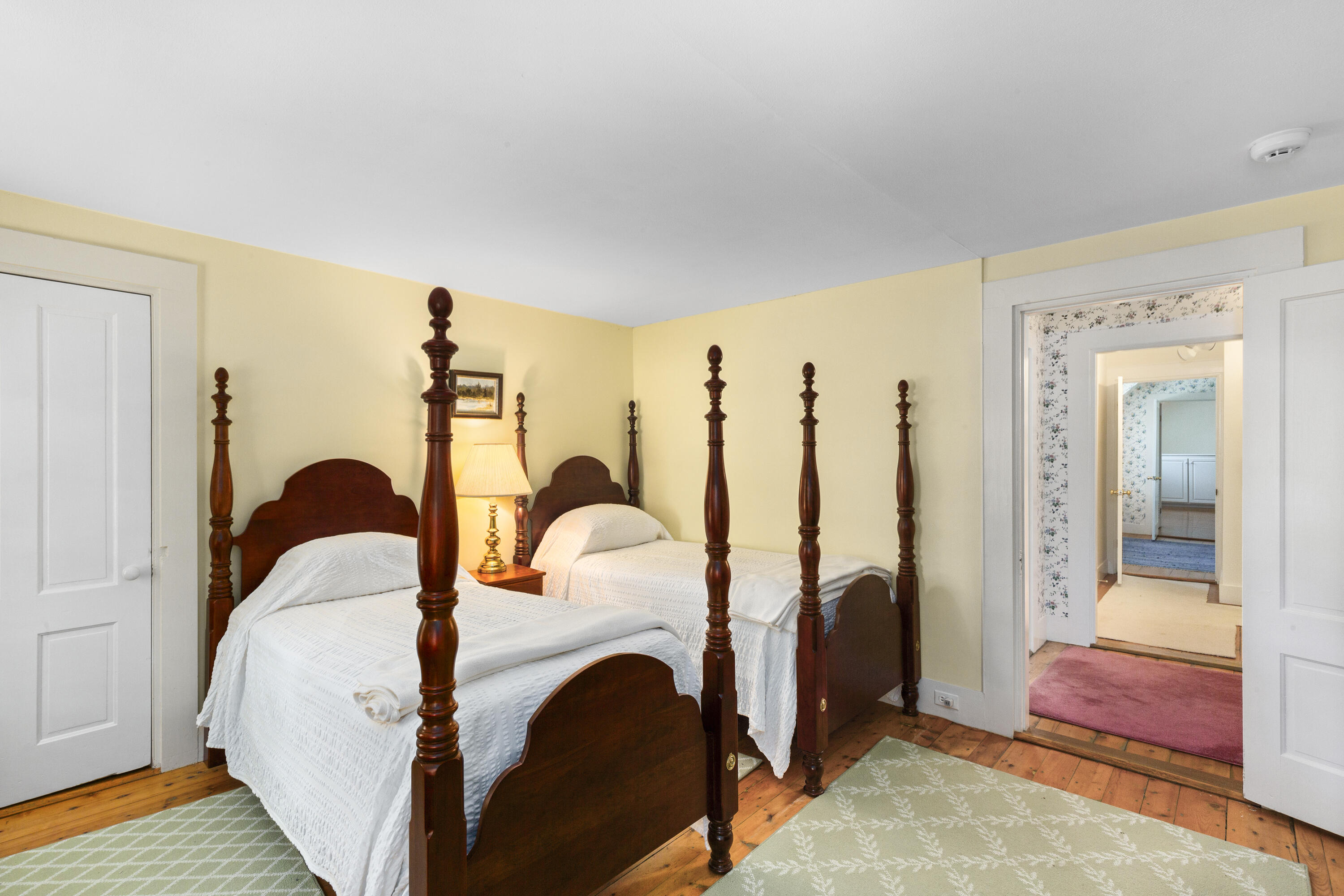 1505-1 Newbury Neck Road Surry ME 04684