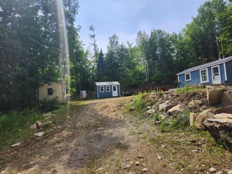 10 Calden Road Phillips ME 04966
