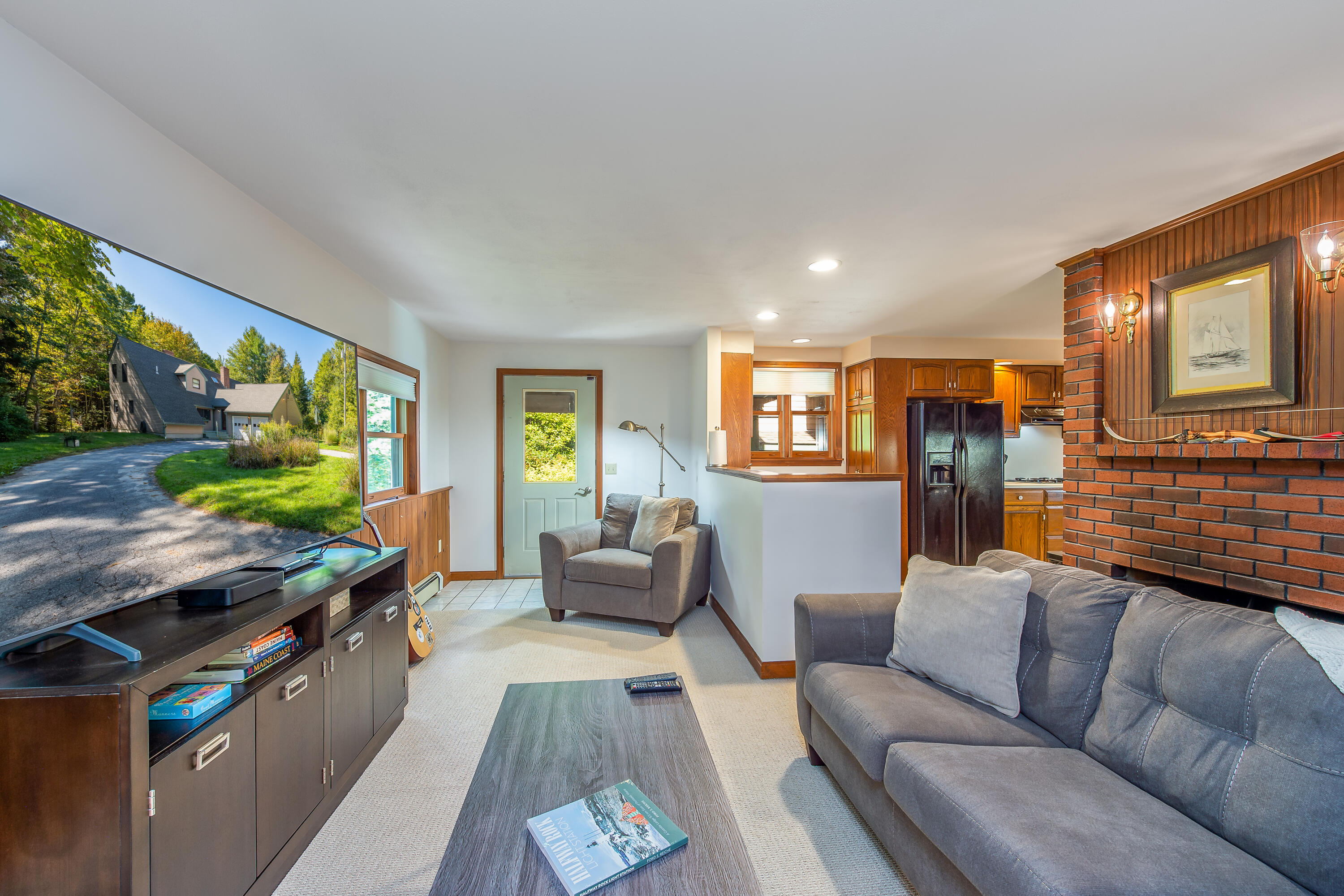 16 Leeside Road Harpswell ME 04079