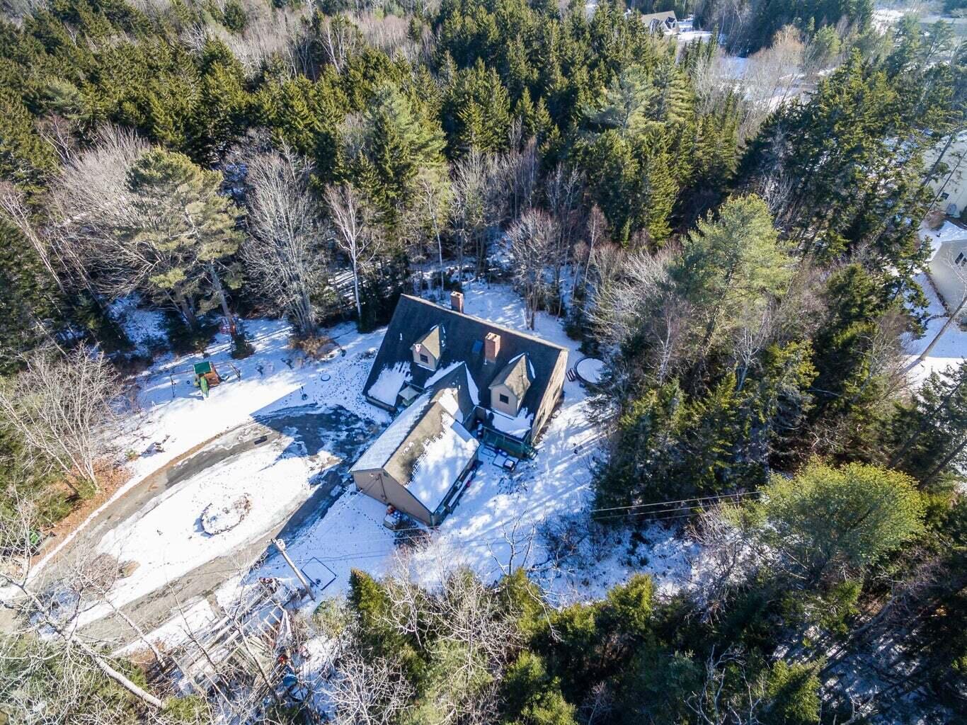 16 Leeside Road Harpswell ME 04079