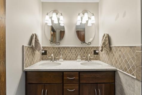 25 Sandy Cove Palermo ME 04354