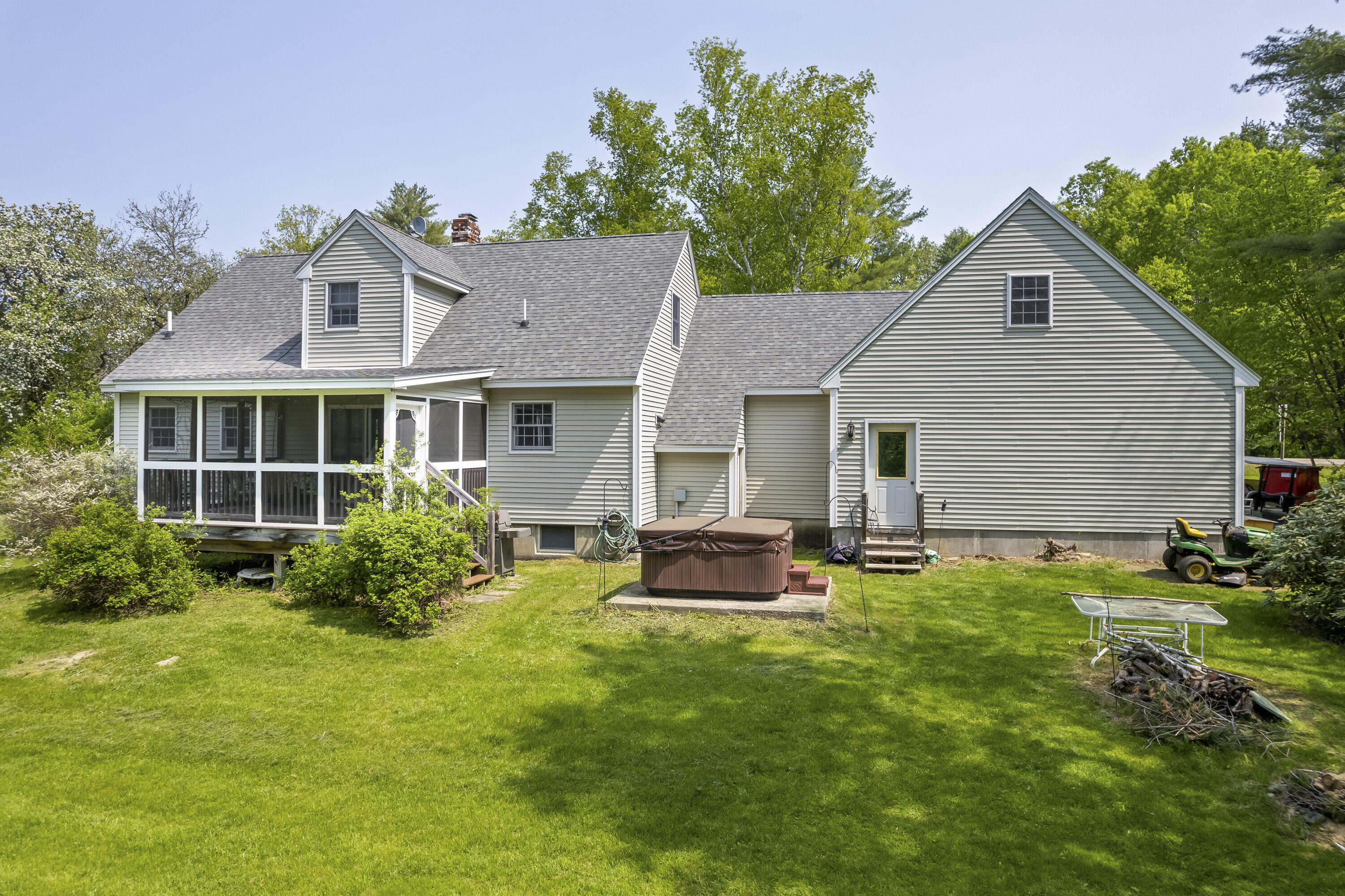 25 Sandy Cove Palermo ME 04354