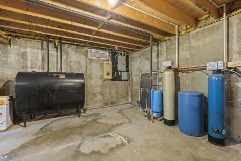 25 Sandy Cove Palermo ME 04354