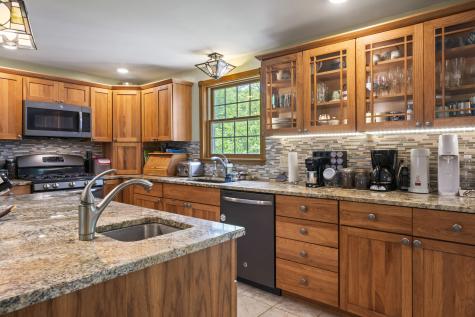 25 Sandy Cove Palermo ME 04354