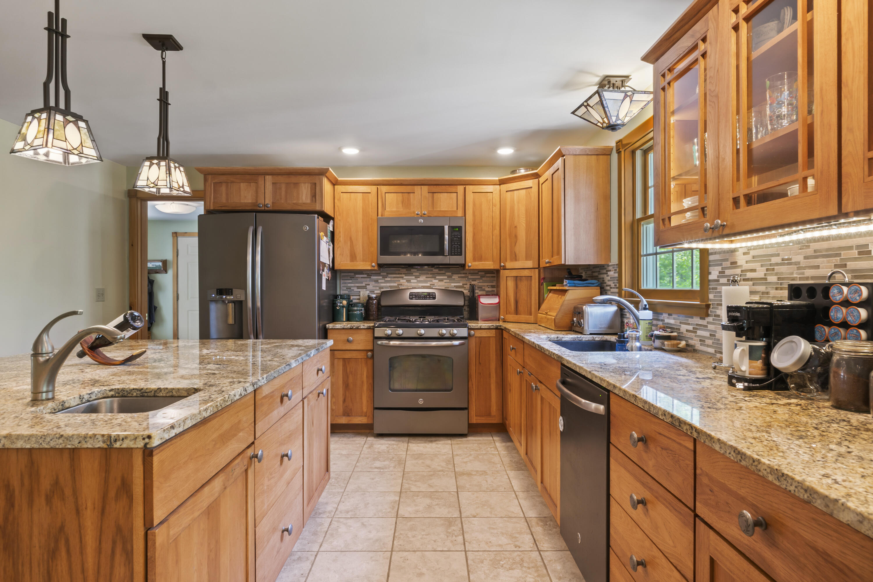 25 Sandy Cove Palermo ME 04354