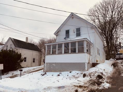 61 Newbury Street Auburn ME 04210