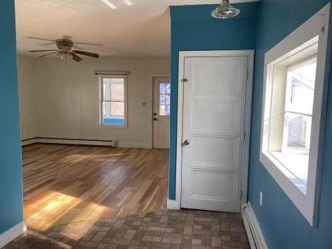 61 Newbury Street Auburn ME 04210