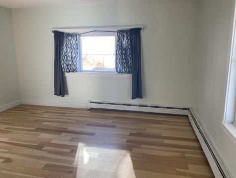 61 Newbury Street Auburn ME 04210