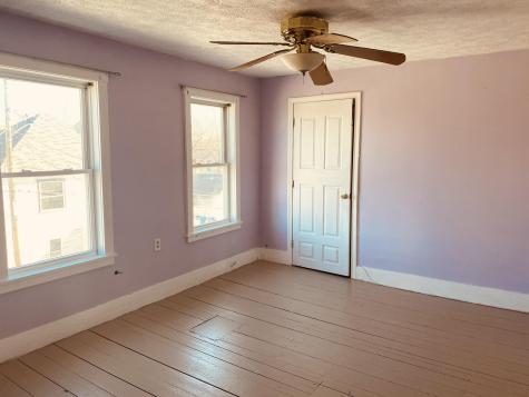 61 Newbury Street Auburn ME 04210