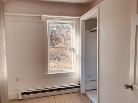 61 Newbury Street Auburn ME 04210