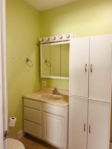 61 Newbury Street Auburn ME 04210