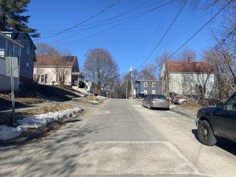 61 Newbury Street Auburn ME 04210