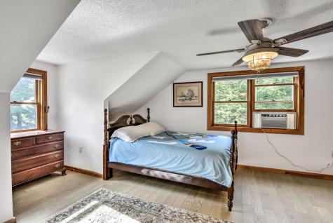 68 Moonlight Drive Holden ME 04429