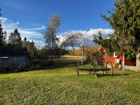 2192 Main Road Carroll Plt ME 04487