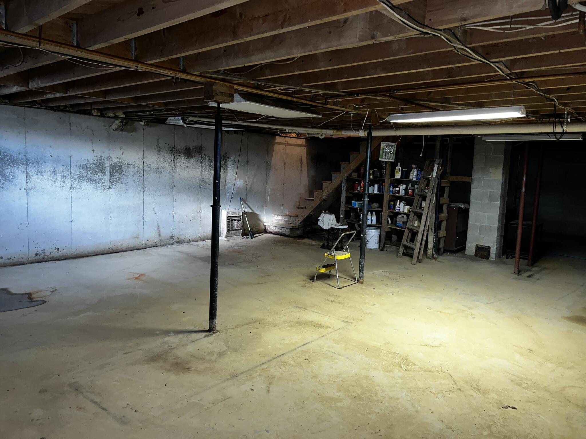 2192 Main Road Carroll Plt ME 04487