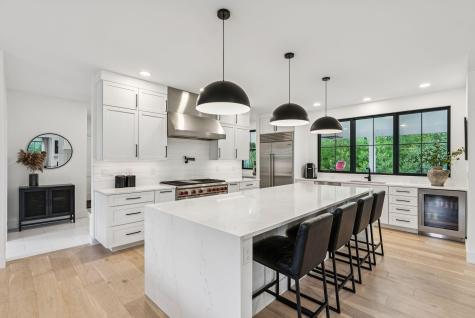 27 Vining Way Cumberland ME 04021