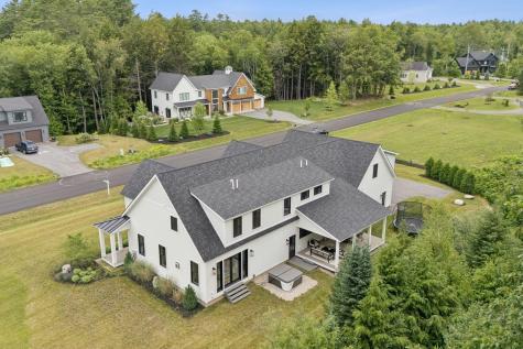 27 Vining Way Cumberland ME 04021