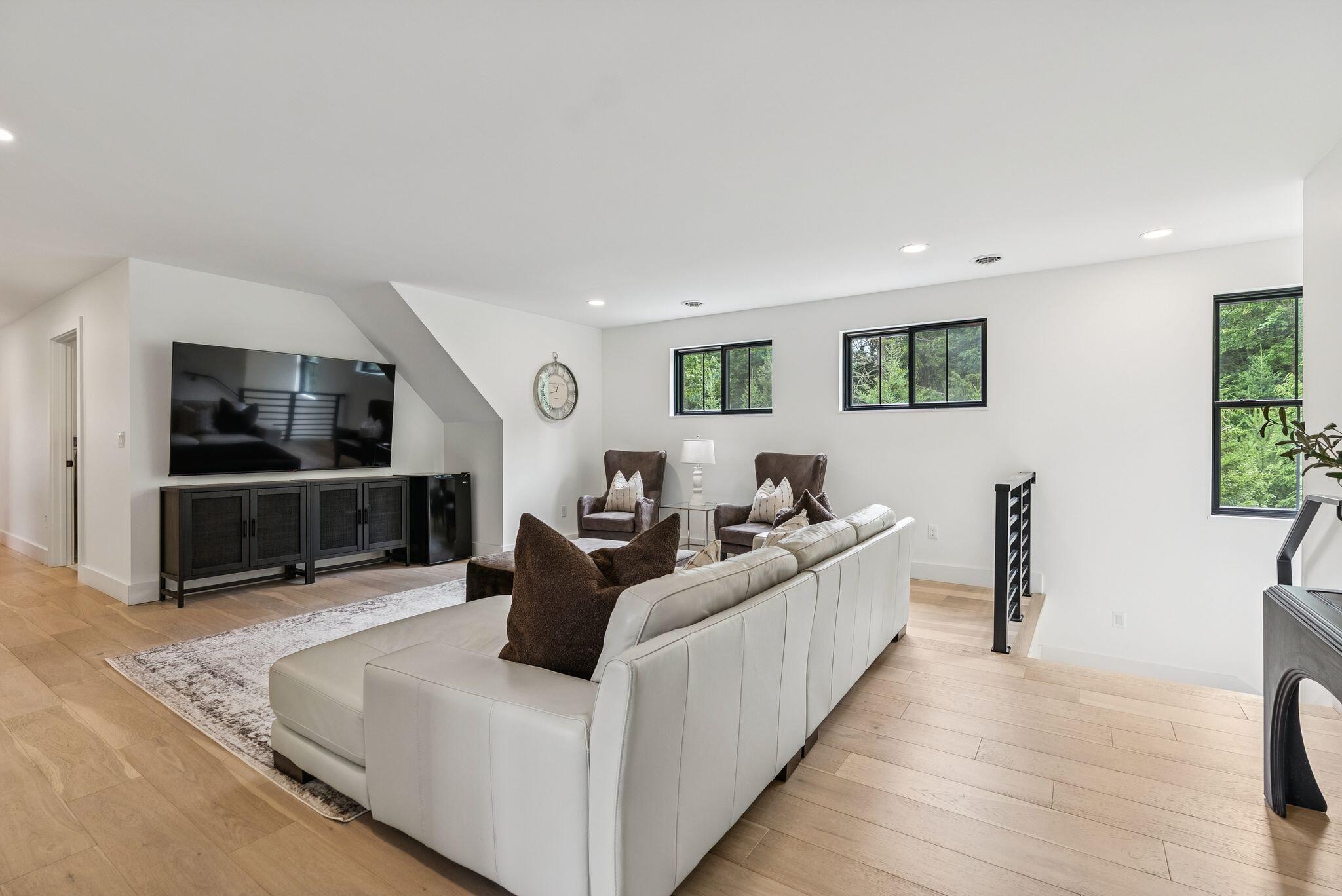 27 Vining Way Cumberland ME 04021