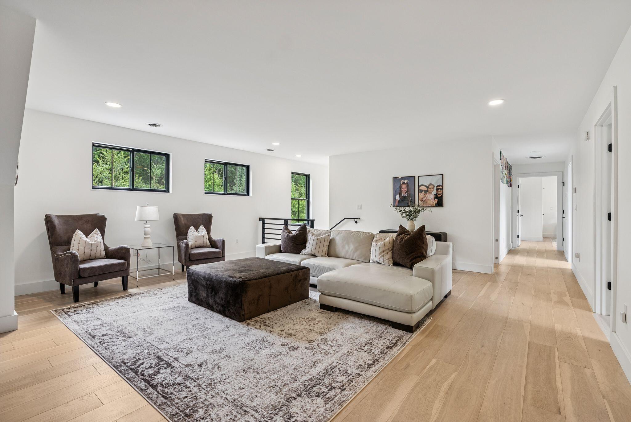 27 Vining Way Cumberland ME 04021