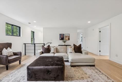 27 Vining Way Cumberland ME 04021