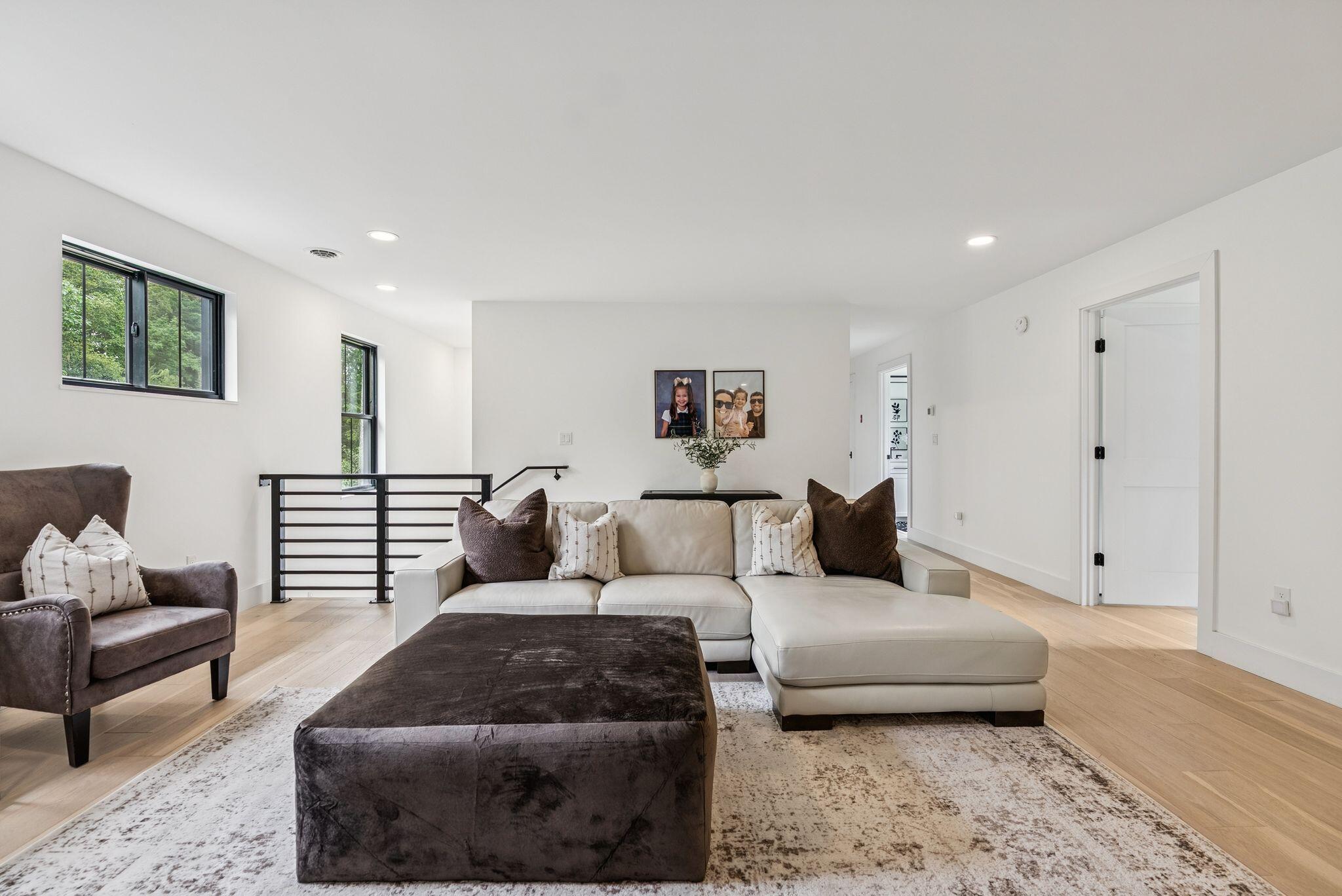 27 Vining Way Cumberland ME 04021