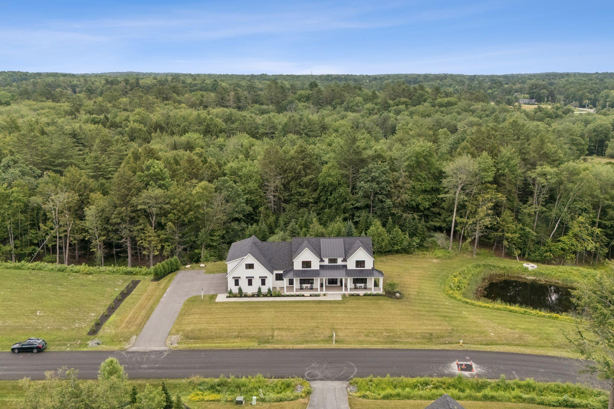 27 Vining Way Cumberland ME 04021