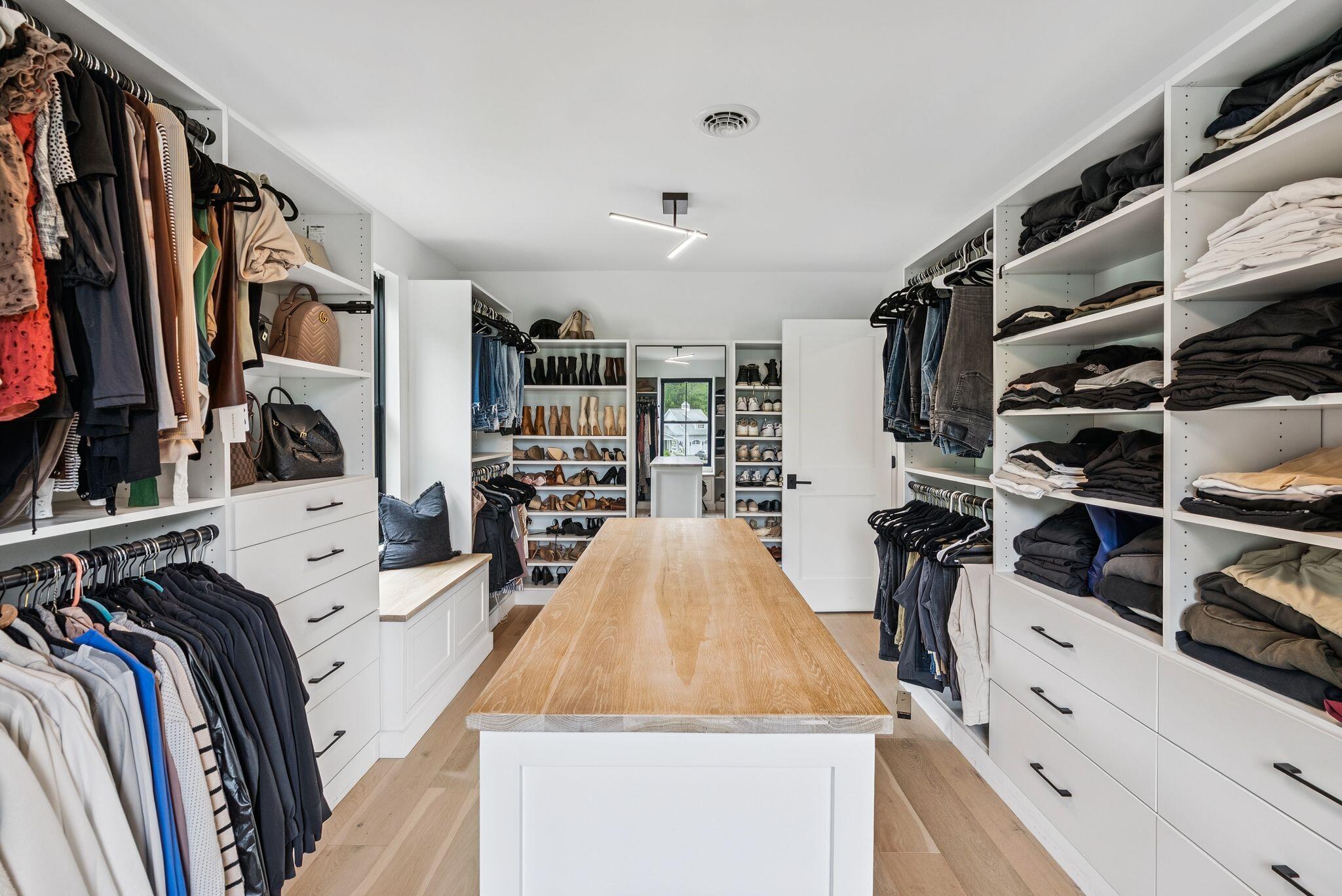 27 Vining Way Cumberland ME 04021