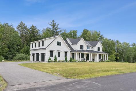 27 Vining Way Cumberland ME 04021