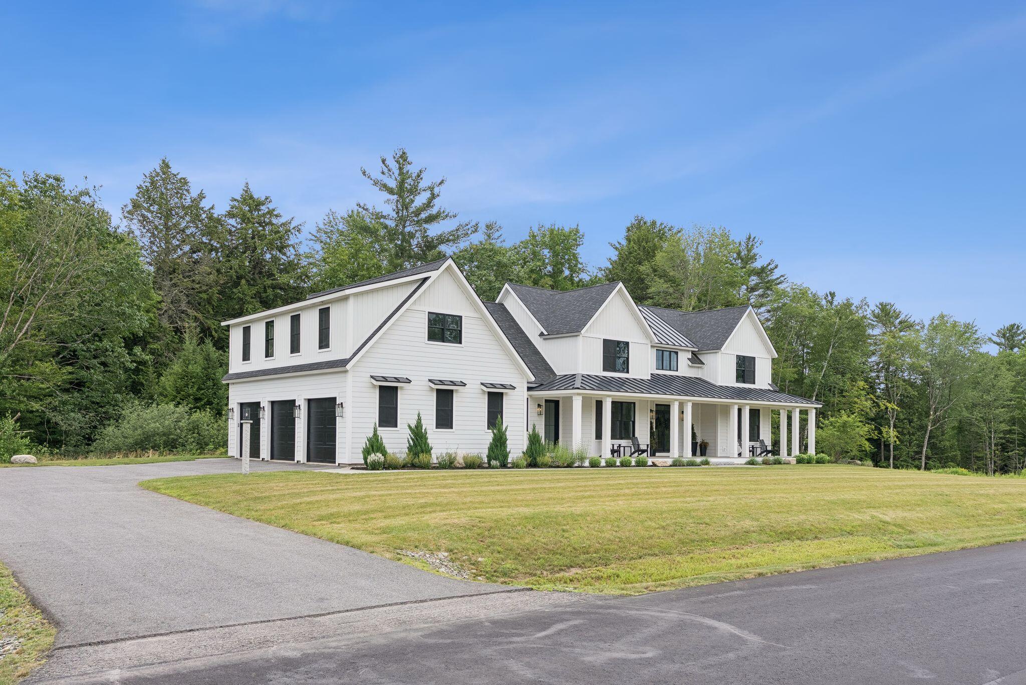 27 Vining Way Cumberland ME 04021